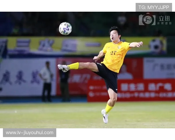 德芙足球滑铲员表现如何助力品牌营销与体育文化的深度融合